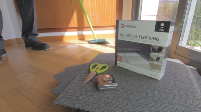 VELCRO® UNIVERSAL FLOORING ADHESIVO 45mm X 25mt - NATURAL