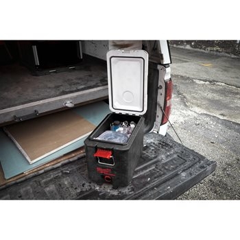 MILWAUKEE PACKOUT NEVERA RIGIDA COMPACTA