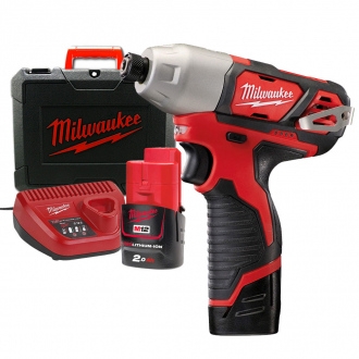 MILWAUKEE PISTOLA ATORNILLADOR IMPACTO M