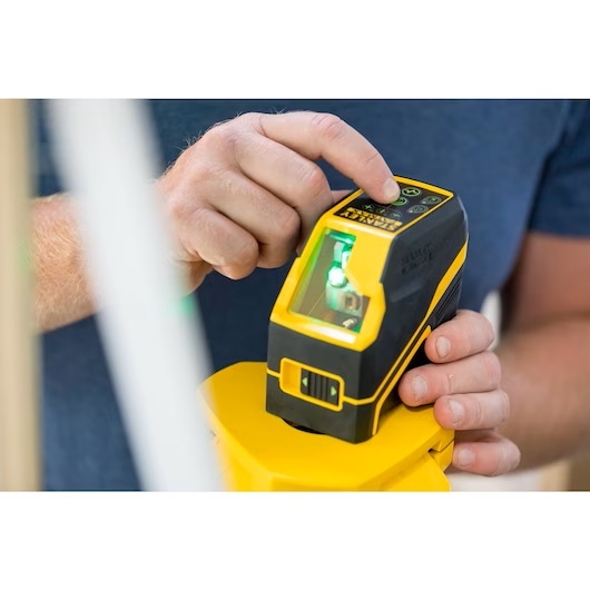 FMHT77586-1 NIVEL LASER LINEAS VERDES EN