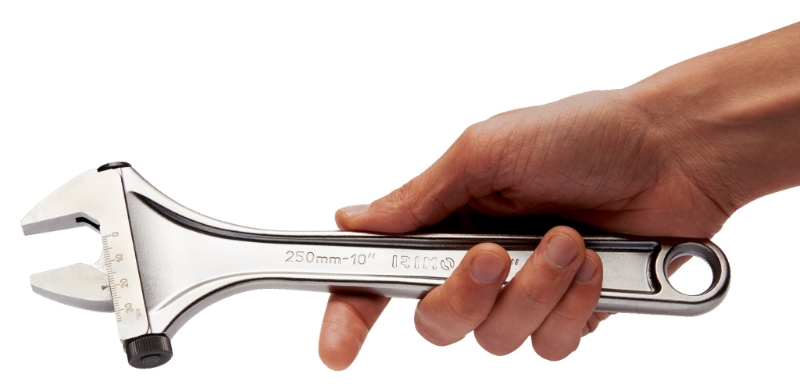 LLAVE AJUSTABLE MOLETA LATERAL 6" CROMAD