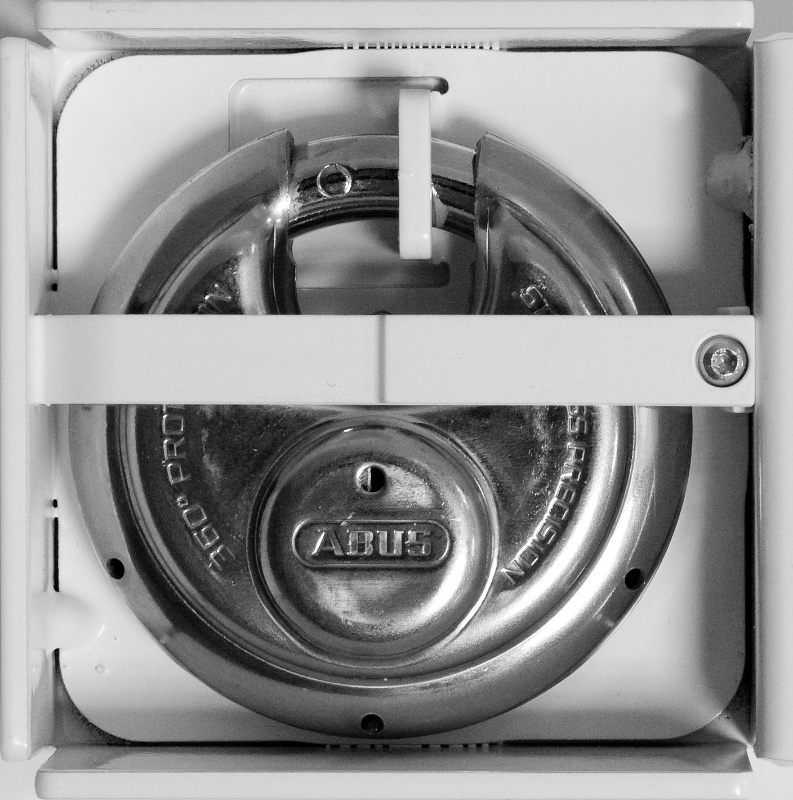 ABUS CIERRE UNIVERSAL C/CANDADO DISKUS 26/70 DE SERRETA BLANCO
